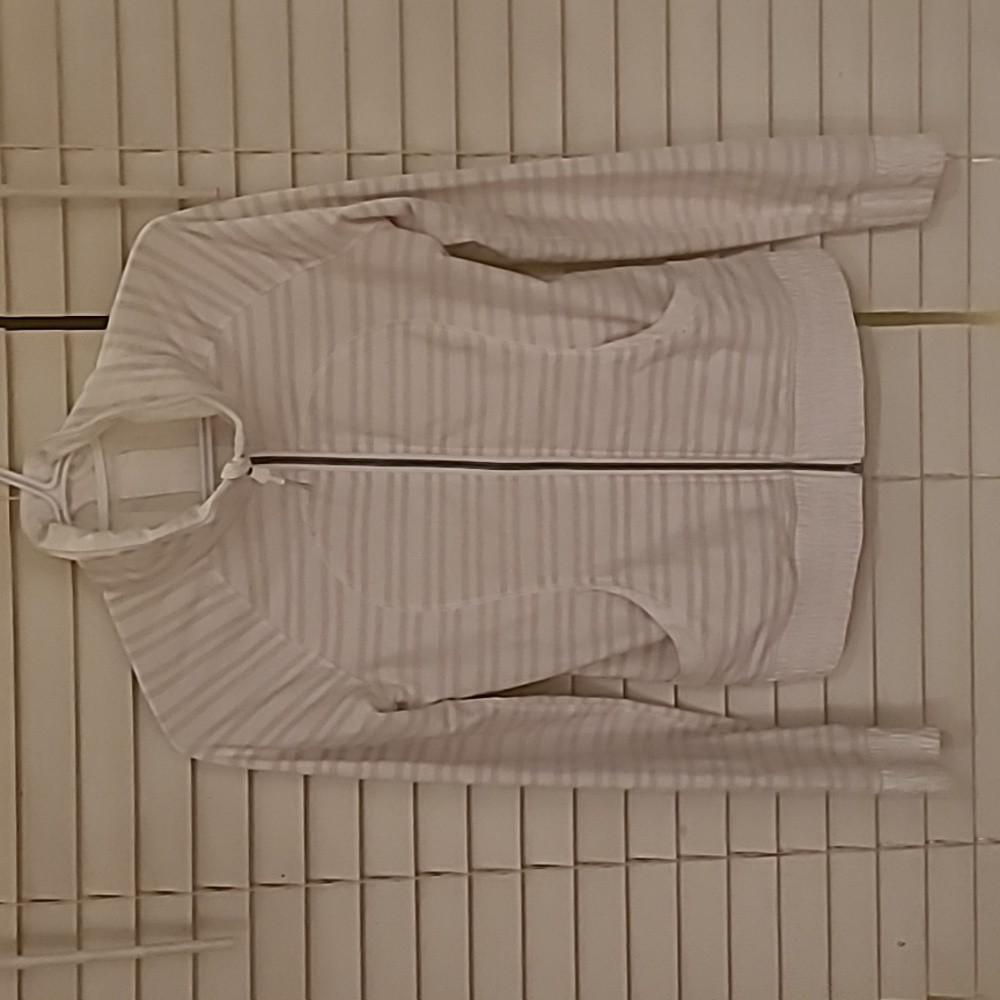 Lulu lemon white zip up sweater